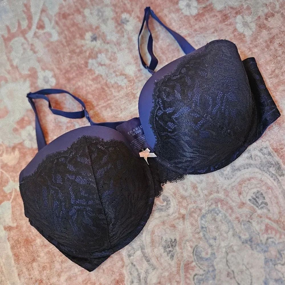 Torrid Midnight Blue and Black Lace Bra